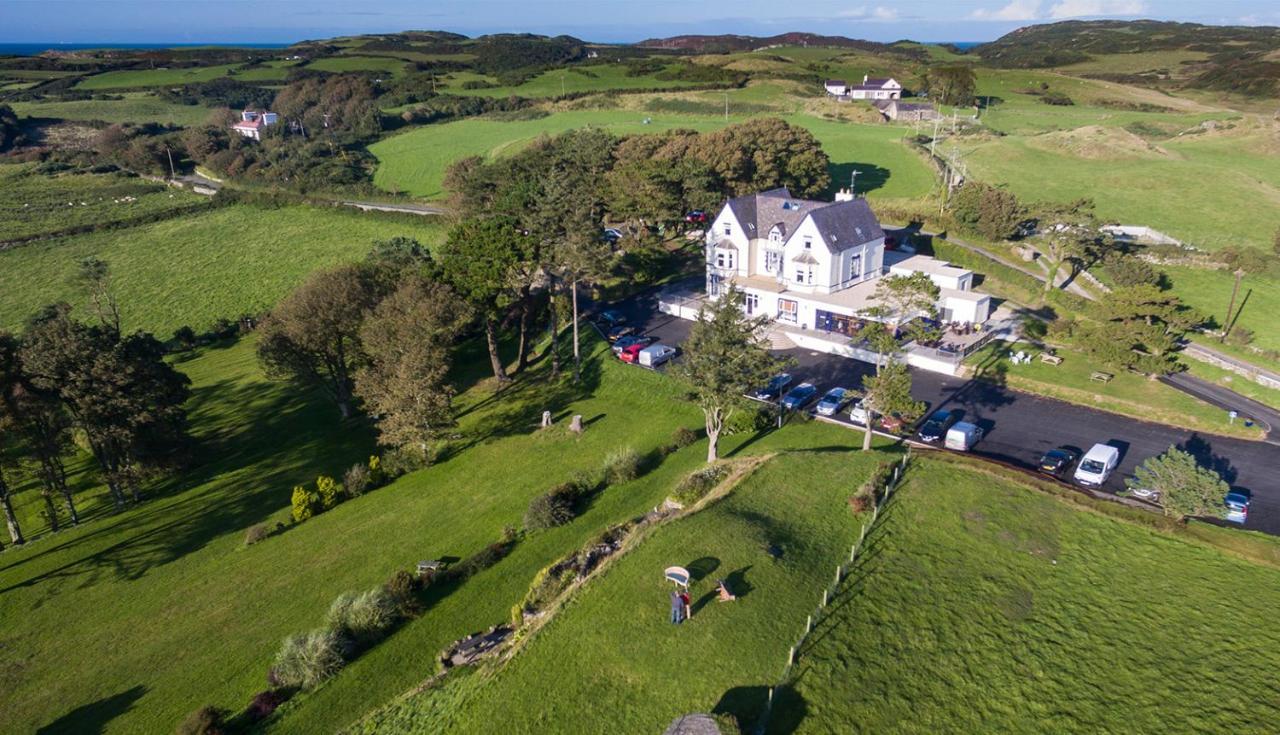 Gwesty Gadlys Hotel Cemaes Bay Exteriör bild
