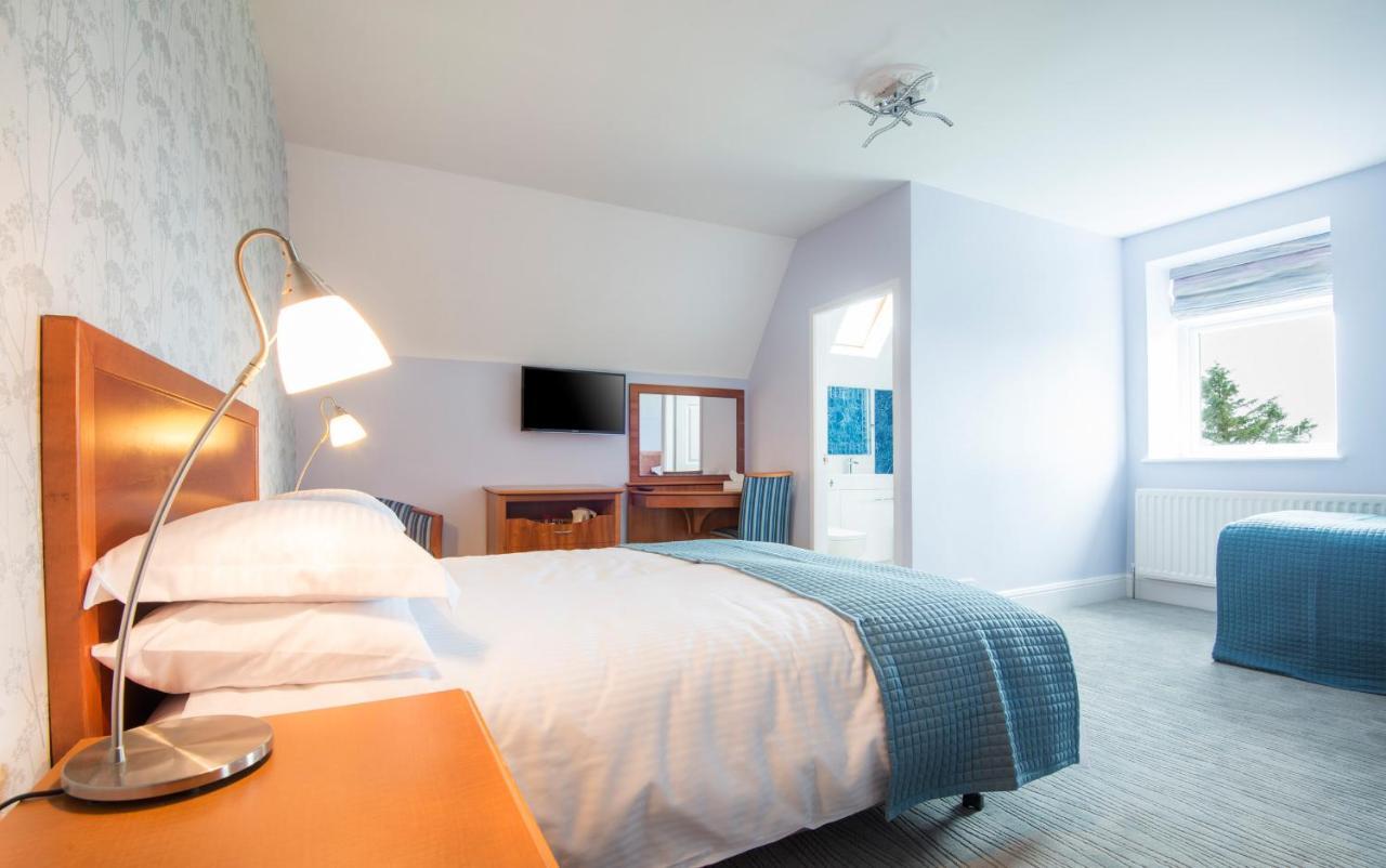 Gwesty Gadlys Hotel Cemaes Bay Exteriör bild